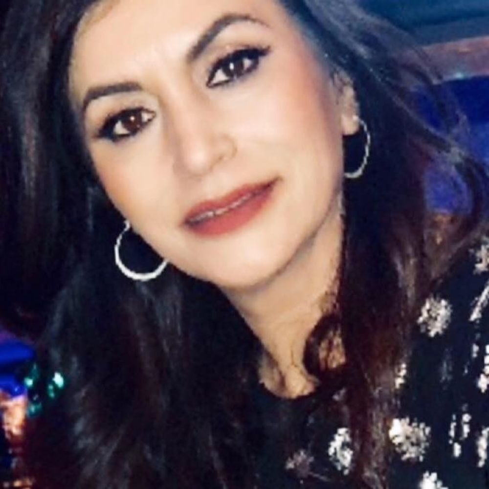 Meet your Posher, Shahla